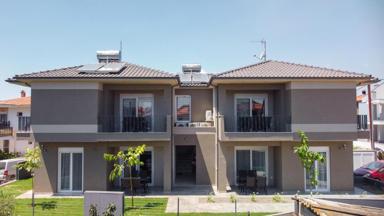KaSta Family Apartments Nikiti  Bagian luar foto